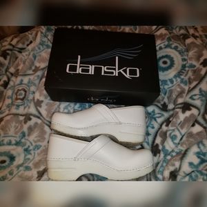 COPY - Dansko's